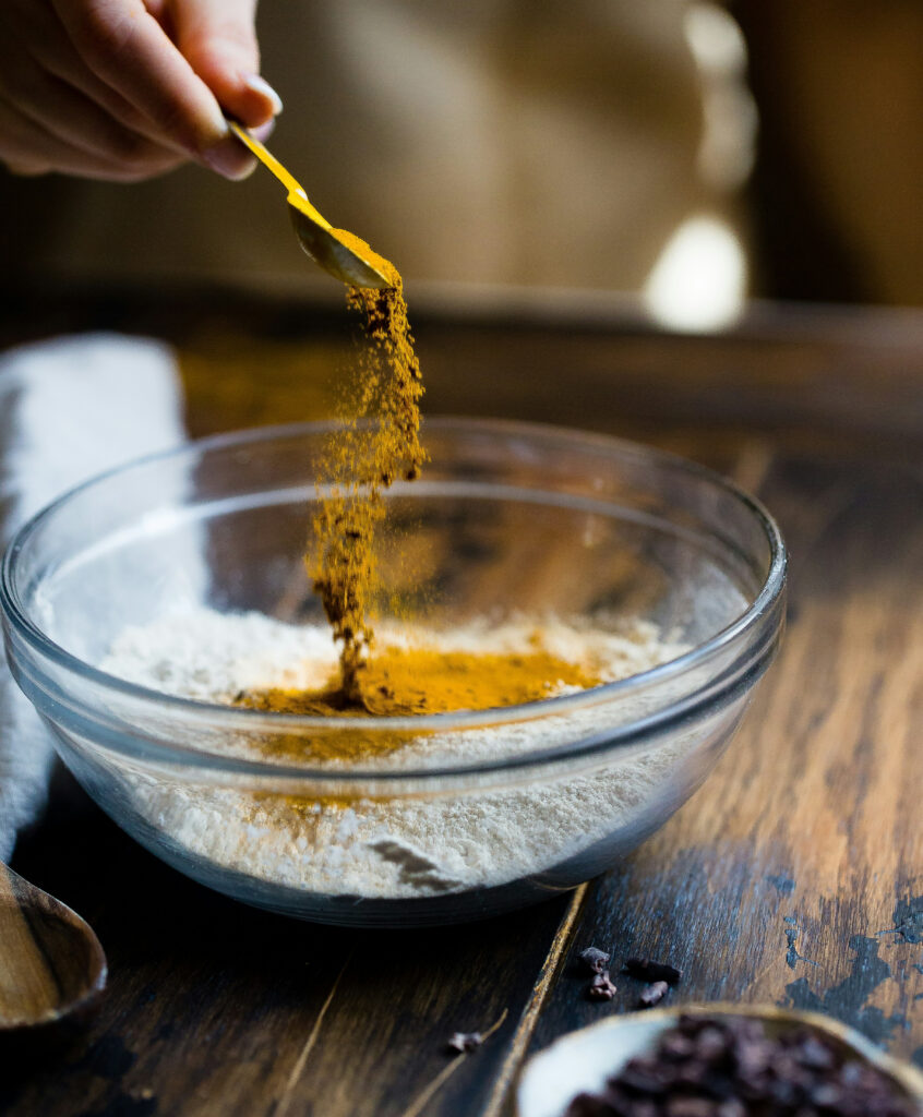 Turmeric powder for natural joint pain relief.